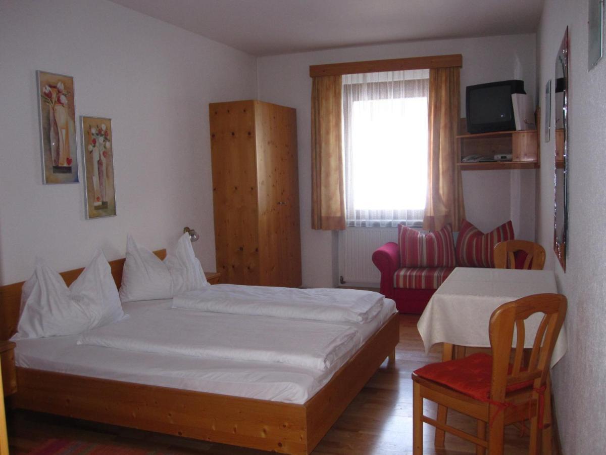 Gasthof Ebner Absam Δωμάτιο φωτογραφία